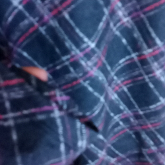 Charcoal gray long sleeve tee - Picture 3 of 5